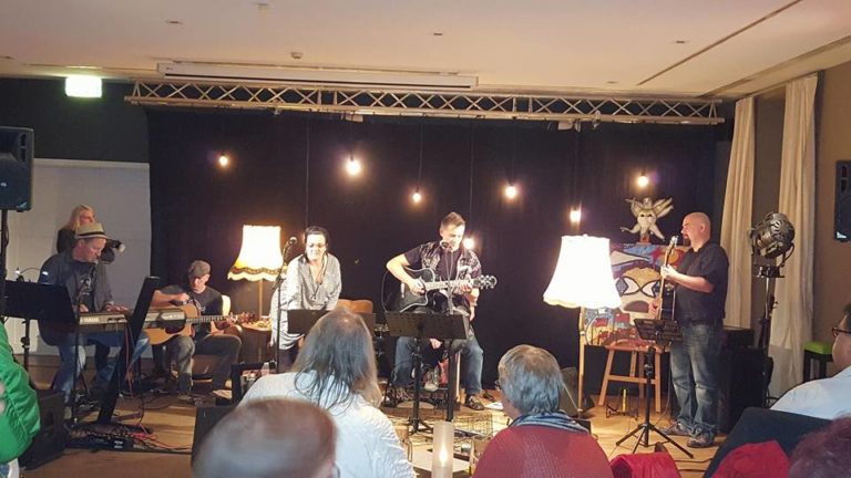 14671081_336235496722402_2613602562481930499_n